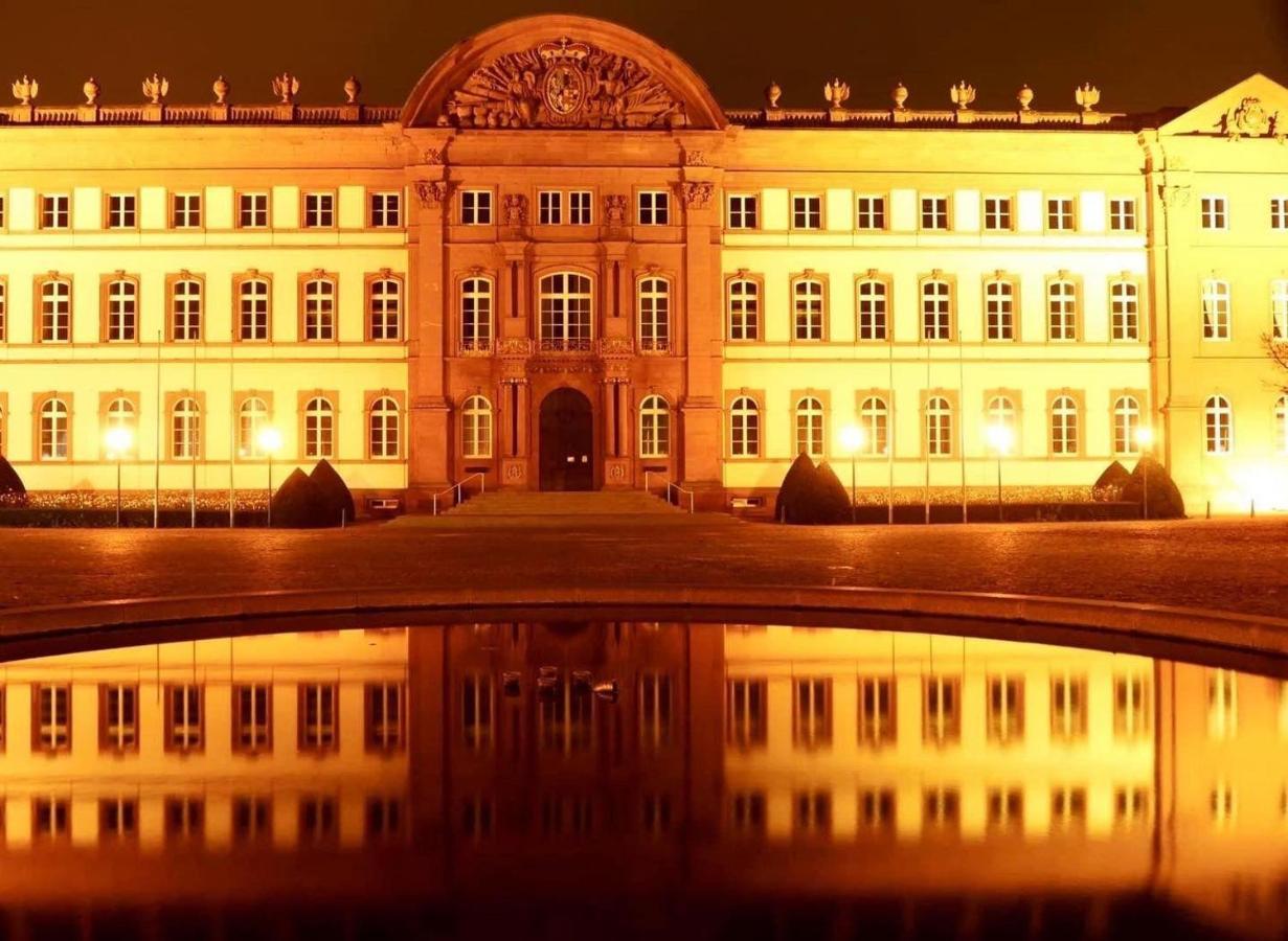 Das-Lagerhaus-Kleine-Oase Lägenhet Zweibrücken Exteriör bild
